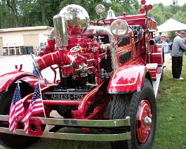 2010 Antique Fire Truck Show 100_0763 1931 Ahrens Fox owned by Robert Cauger.