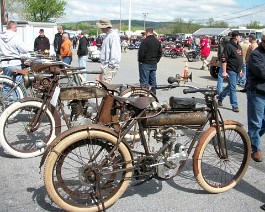 Oley Penn 2011 100_2838 Dick Shappy’s 1911 Merkel displayed at show with other vintage motorcycles.