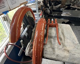 1917 Reading Standard Model T-E 12 HP Twin 2024-05-03 0357 Front and rear fenders and front forks painted and pinstriped.