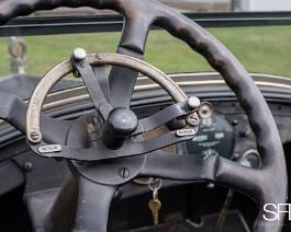 1922 Packard Twin Six Custom By Brunn 2015-07-22 SFD_5972