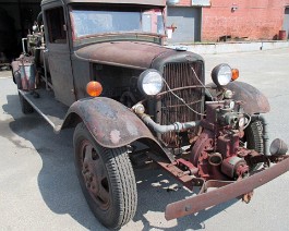 1932 Ford Model B Fire Truck Pumper 2015-07-10 038