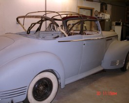 1942 Packard Model 120 Convertible Coupe DSC03243