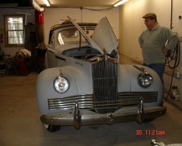 1942 Packard Model 120 Convertible Coupe DSC03250